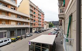 Guesthost - Turin Mm Spezia Mini Apartment